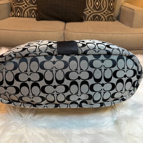 Coach Black and White Tote Bag - Picture 9 of 13